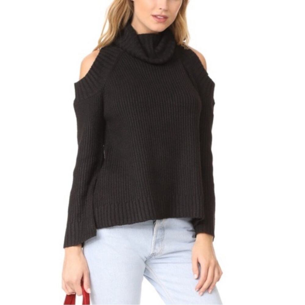 J.O.A. Black Chunky Ribbed Cold Shoulder Long Sleeve Turtleneck Sweater Women’s